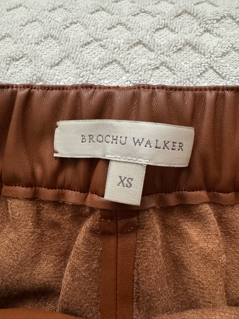 Brochu Walker The Stone Vegan Leather Cropped Pant Cognac Brown XS Tapered Leg - Picture 11 of 16